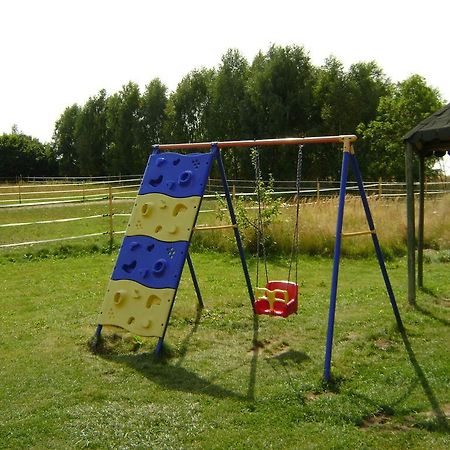 Kompleks Wypoczynkowy Petrico Park Karlino Zewnętrze zdjęcie